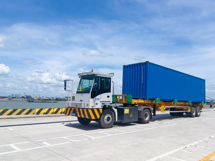 广州港甄。∪タ锤劭凇疤刂直奔诘１Ｍ康缜Ｒ