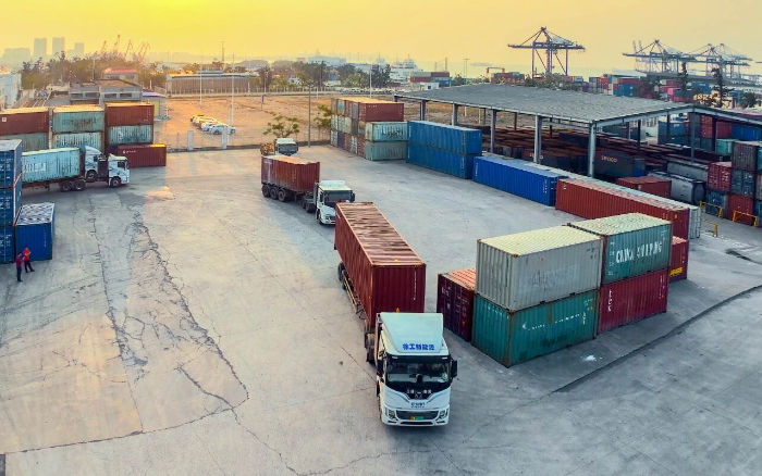 从技术到生态:鉴黑担保网新能源重卡构建海南港口绿色运输闭环